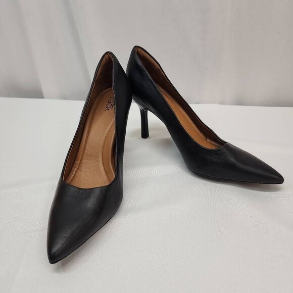 Nordstrom Black Pointed Toe Heels - Picture 2 of 11
